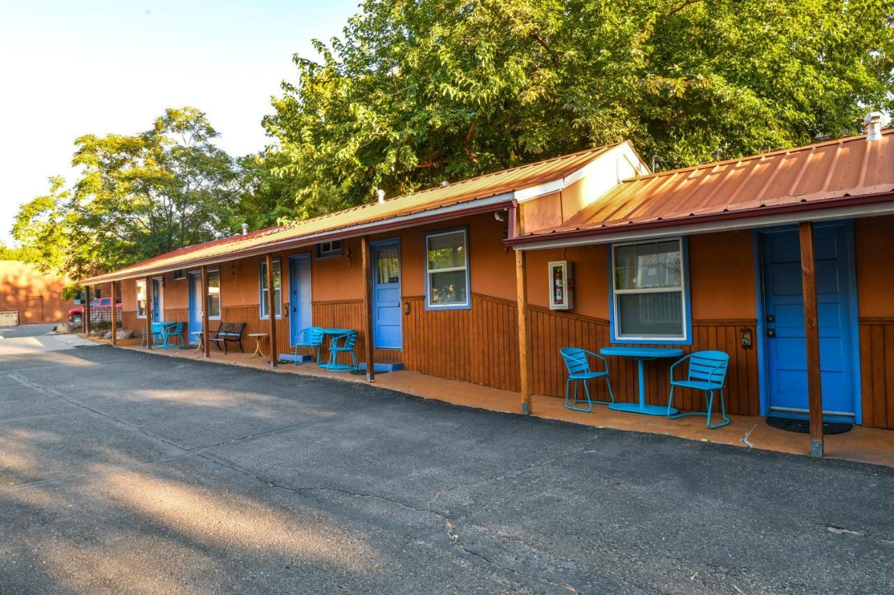 Lodge 7 - Downtown Location. Studio With Shared Hot Tub. Minutes To Arches N.P. Moab Eksteriør bilde